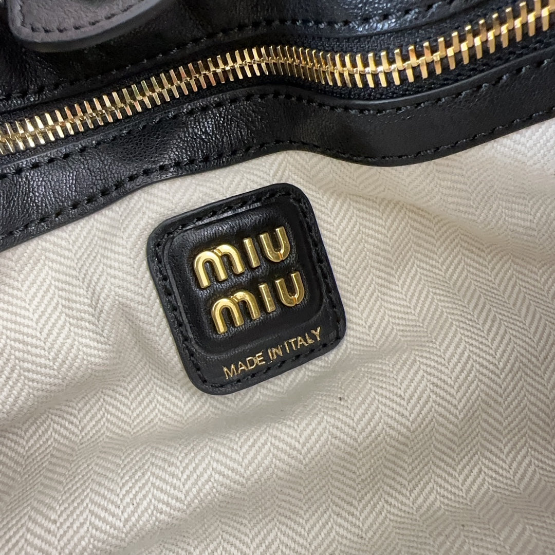 MIU MIU JOIE NAPPA SHOULDER BAG 44 IN BLACK CALFSKIN