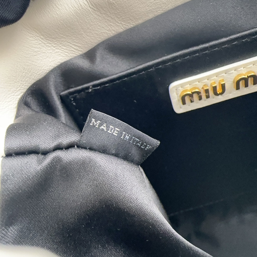 MIU MIU MATELASSÉ HANDBAG 20 IN WHITE LAMBSKIN