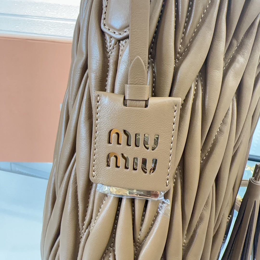 MIU MIU MATELASSÉ HANDBAG 20 IN BROWN LAMBSKIN