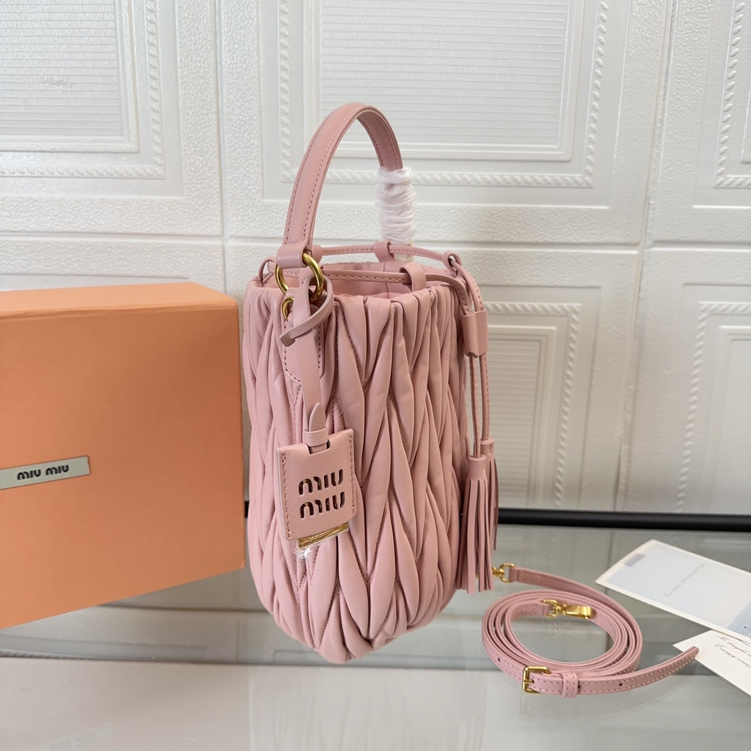 MIU MIU MATELASSÉ HANDBAG 20 IN LIGHT PINK LAMBSKIN