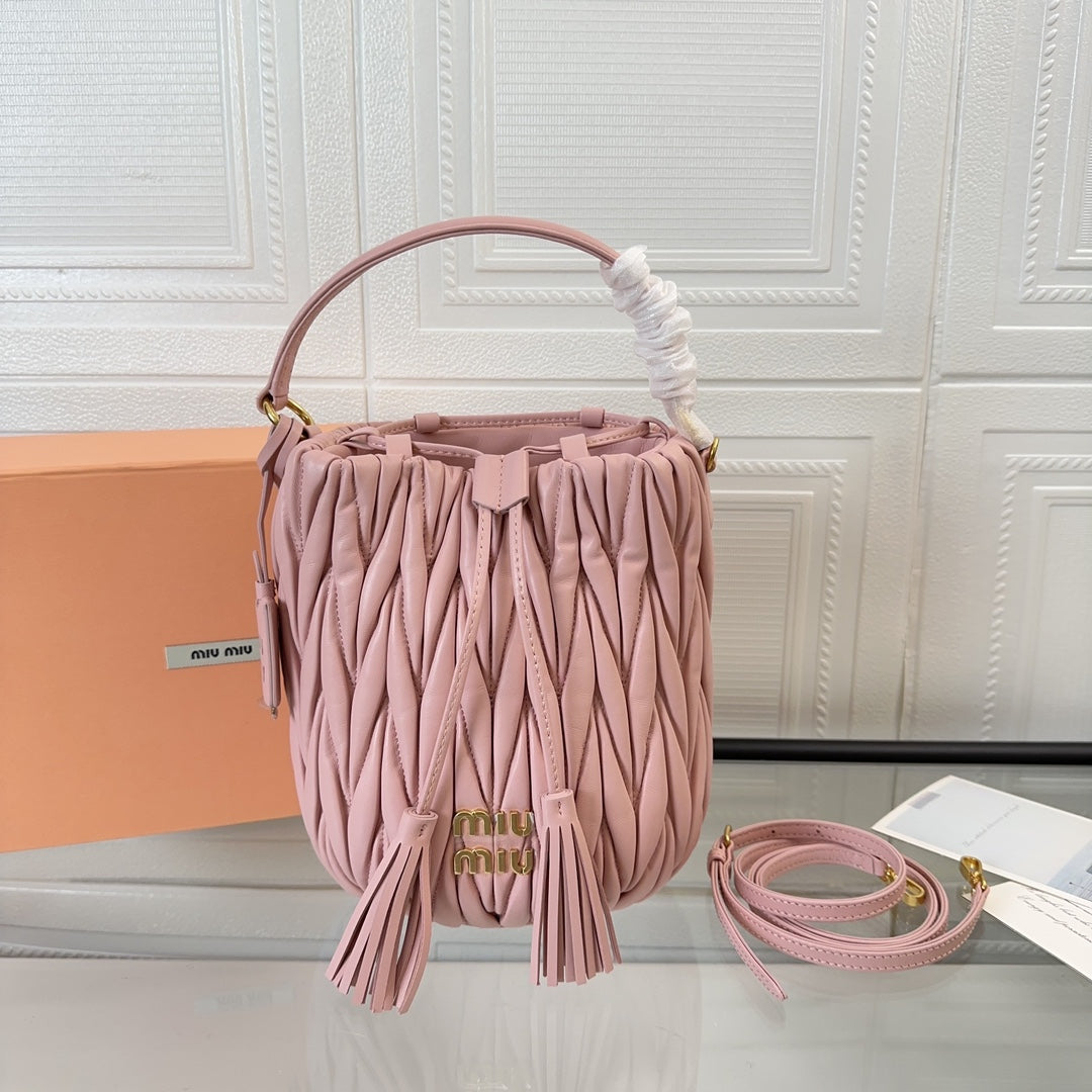 MIU MIU MATELASSÉ HANDBAG 20 IN LIGHT PINK LAMBSKIN