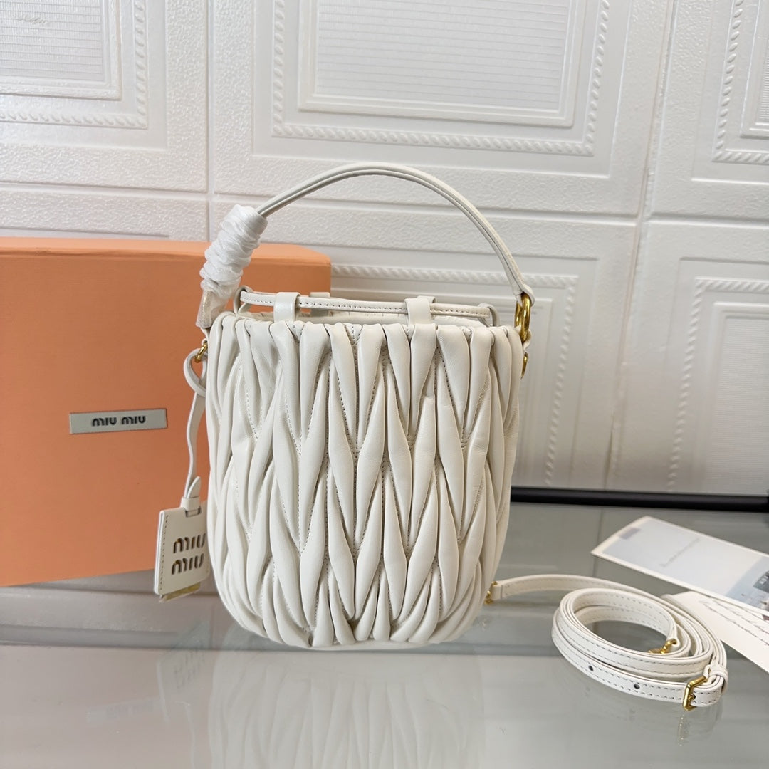 MIU MIU MATELASSÉ SMALL HANDBAG 17 IN WHITE LAMBSKIN