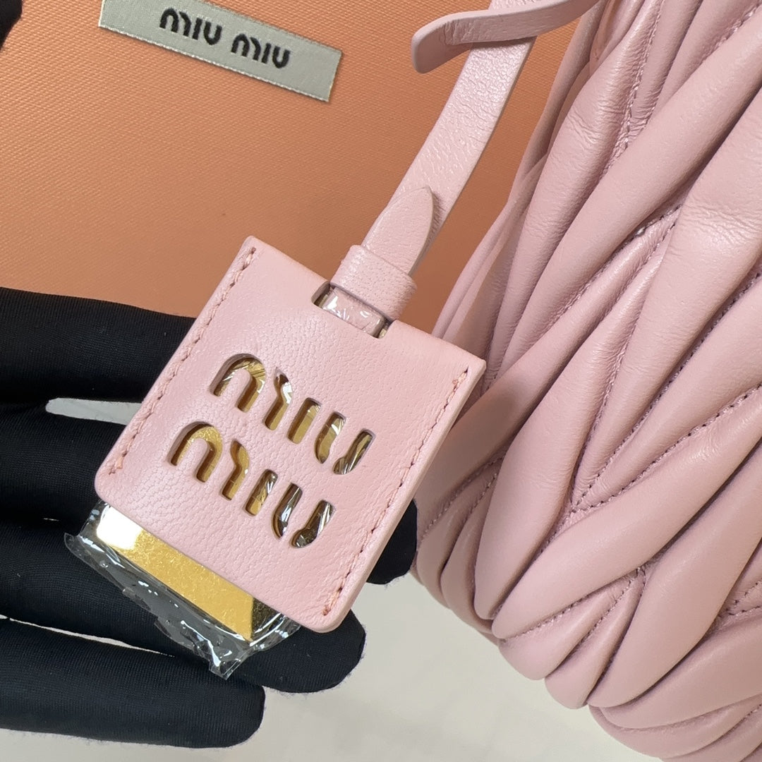 MIU MIU MATELASSÉ SMALL HANDBAG 17 IN LIGHT PINK LAMBSKIN