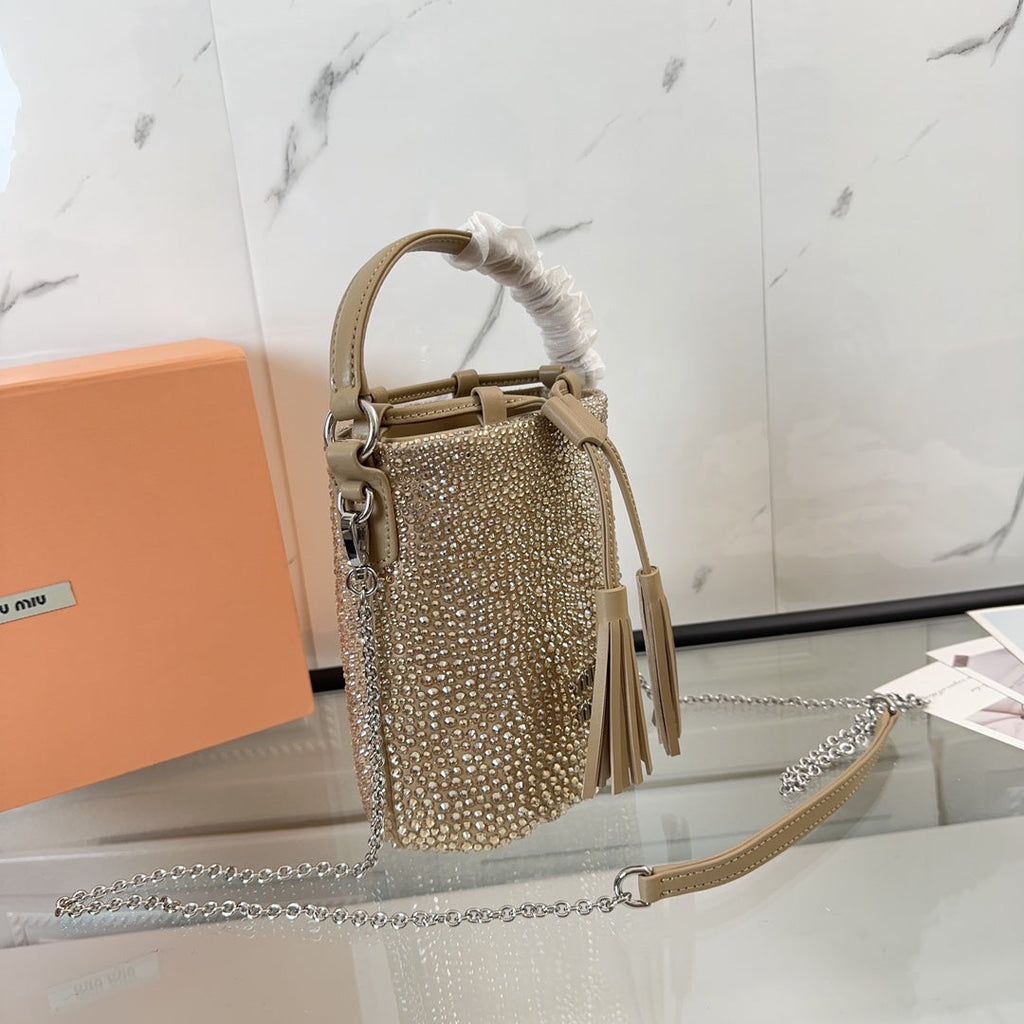 MIU MIU DIAMOND BUCKET BAG 17 IN ECRU BEIGE LAMBSKIN