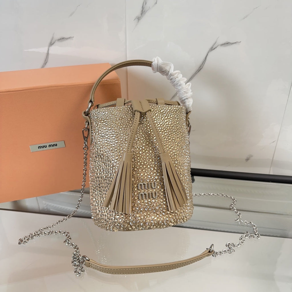 MIU MIU DIAMOND BUCKET BAG 17 IN ECRU BEIGE LAMBSKIN