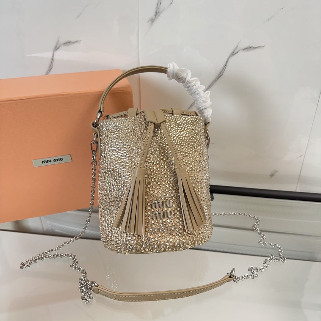MIU MIU DIAMOND BUCKET BAG 17 IN ECRU BEIGE LAMBSKIN