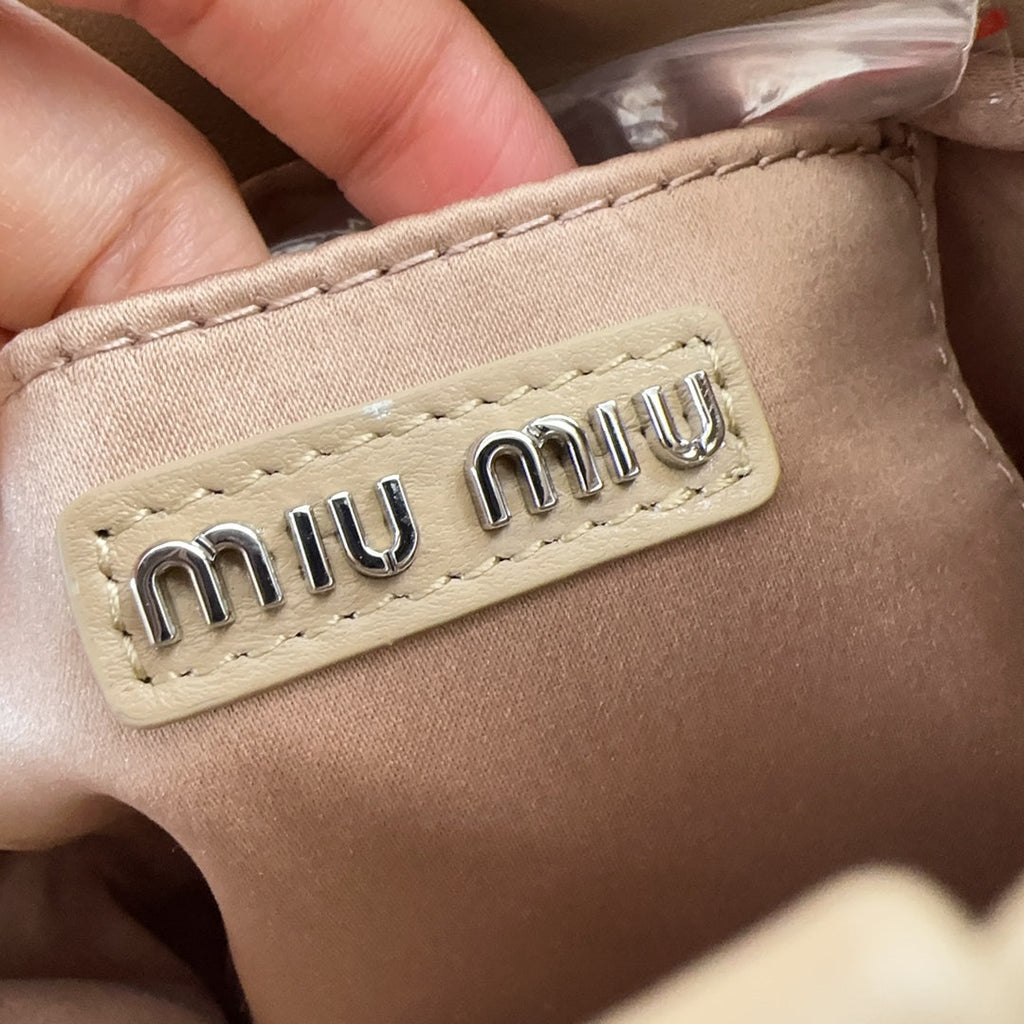 MIU MIU DIAMOND BUCKET BAG 17 IN ECRU BEIGE LAMBSKIN