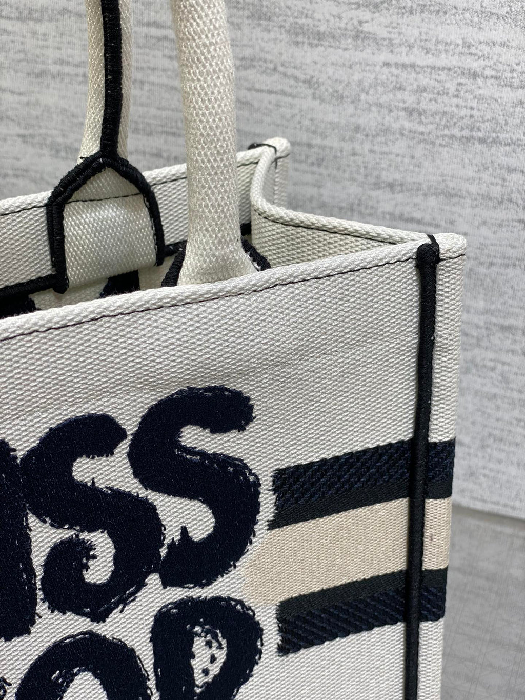DIOR BOOK TOTE 26 IN WHITE MIX BLACK CANVAS 226503