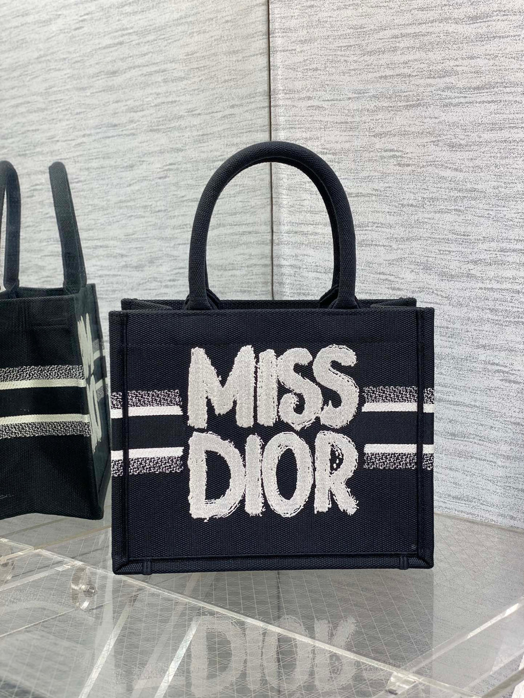 DIOR BOOK TOTE 26 IN BLACK MIX WHITE CANVAS 226506