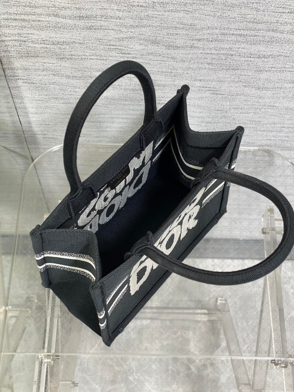 DIOR BOOK TOTE 26 IN BLACK MIX WHITE CANVAS 226506