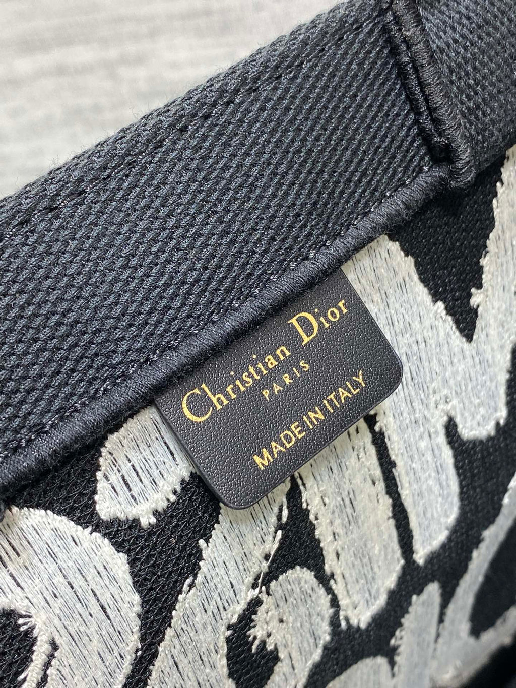 DIOR BOOK TOTE 26 IN BLACK MIX WHITE CANVAS 226506