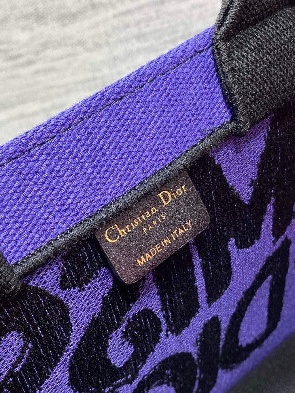 DIOR BOOK TOTE 26 CM IN COLORFUL CANVAS 226509