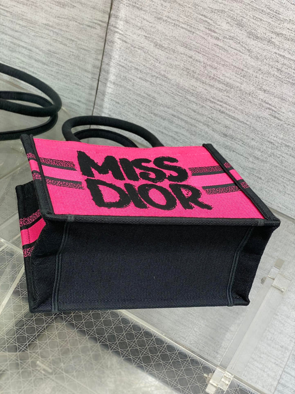 DIOR BOOK TOTE 26 CM IN COLORFUL CANVAS 226509