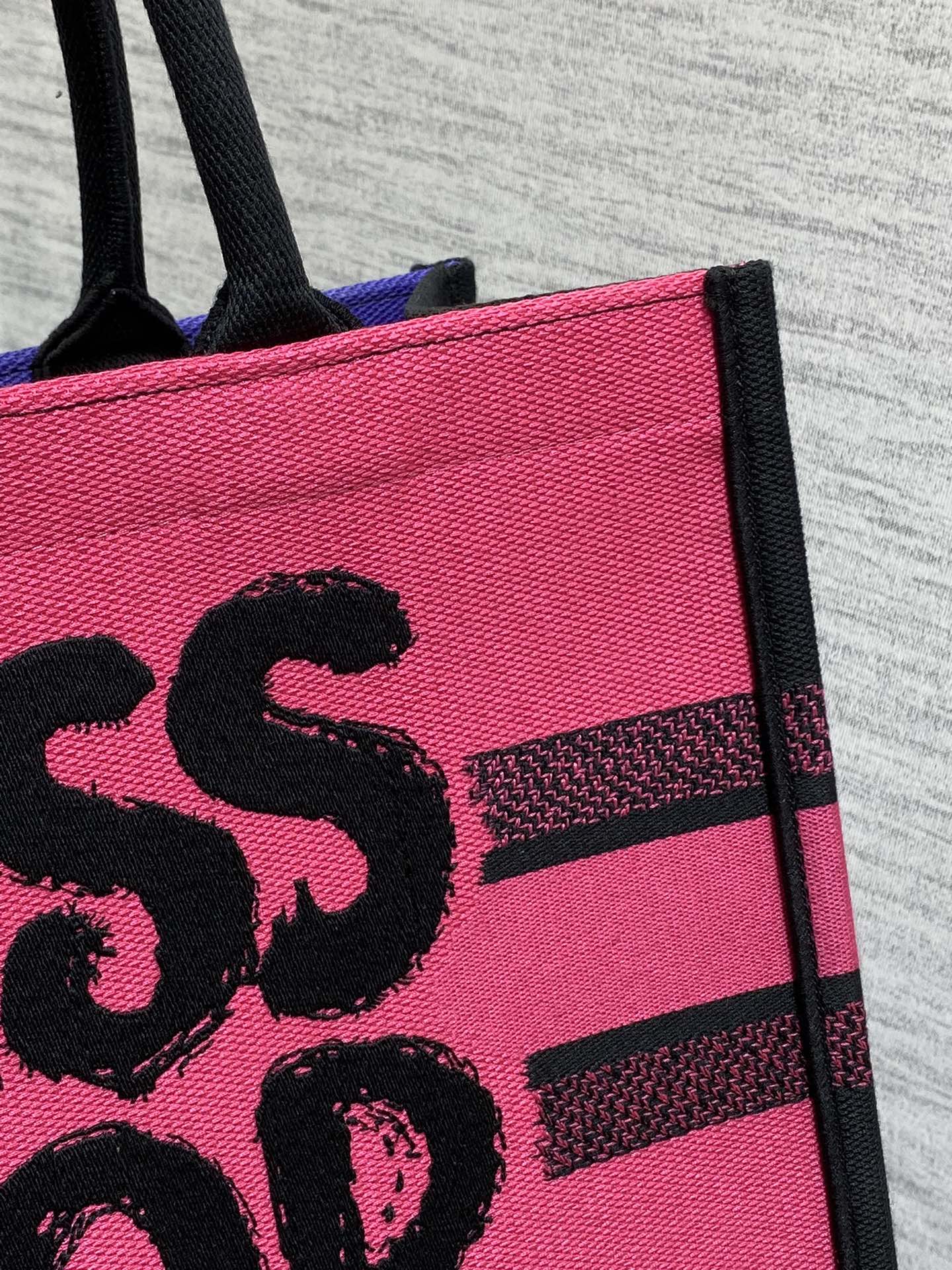 DIOR MEDIUM BOOK TOTE 36 IN COLORFUL CANVAS 226510