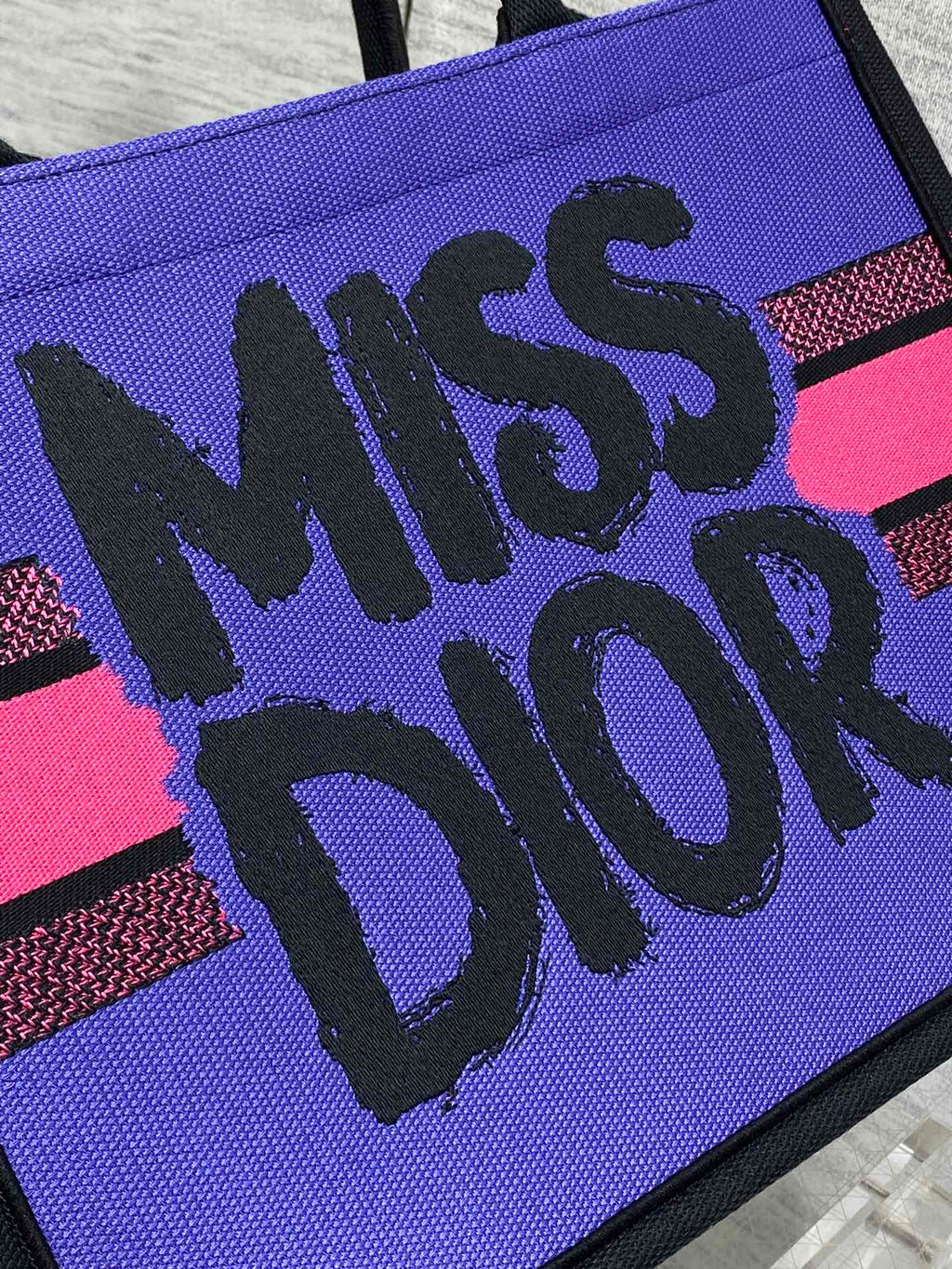 DIOR MEDIUM BOOK TOTE 36 IN COLORFUL CANVAS 226510