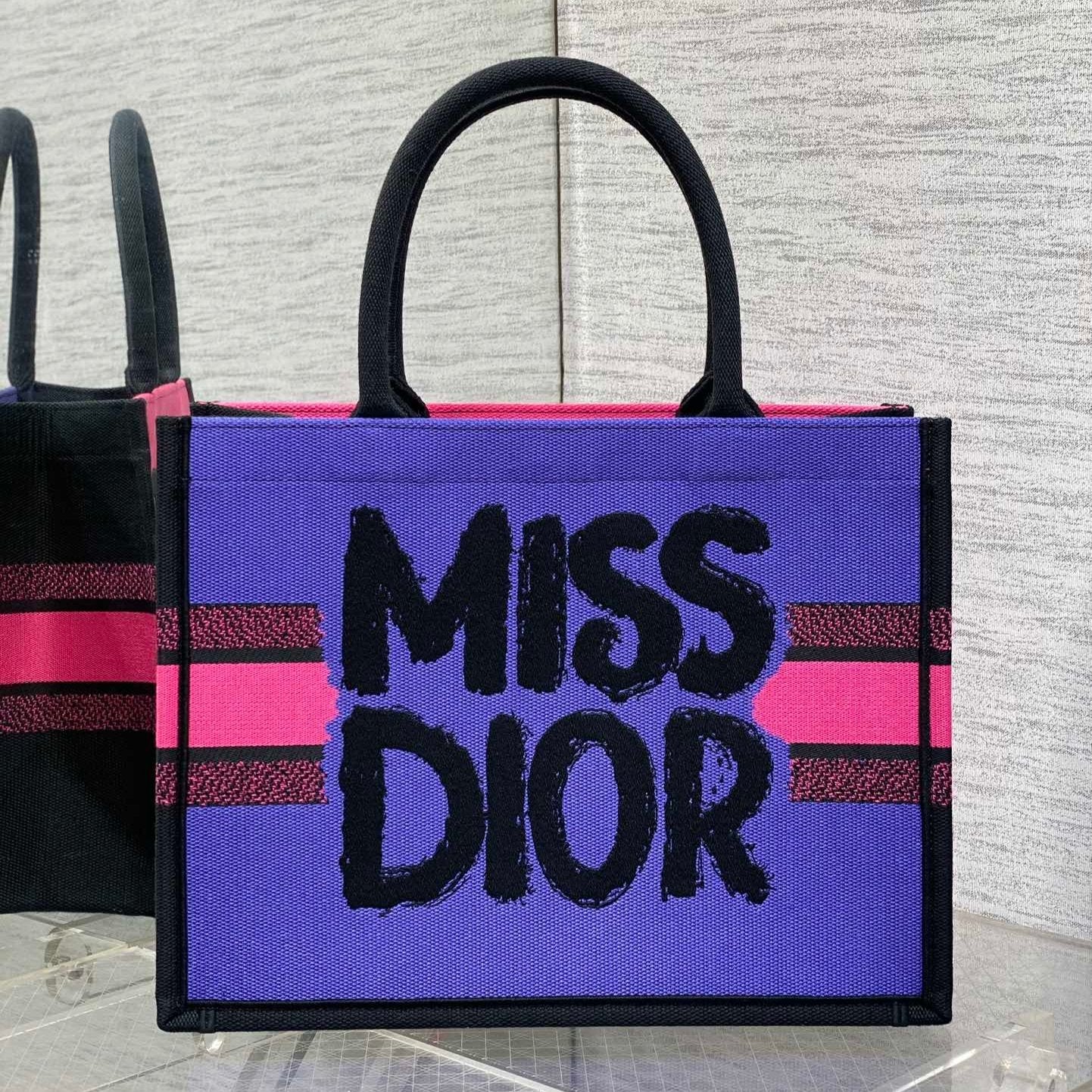 DIOR MEDIUM BOOK TOTE 36 IN COLORFUL CANVAS 226510