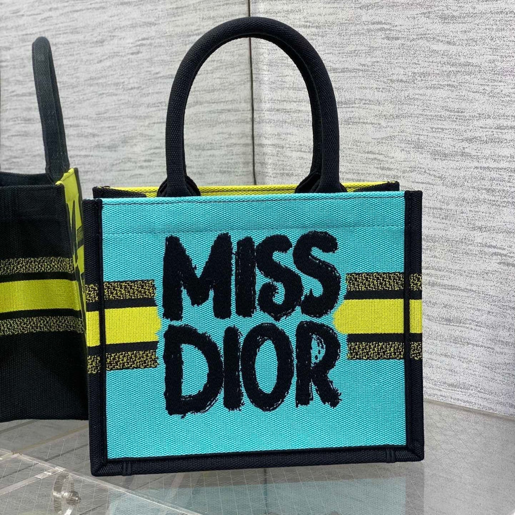 DIOR BOOK TOTE 26 IN COLORFUL CANVAS 226512