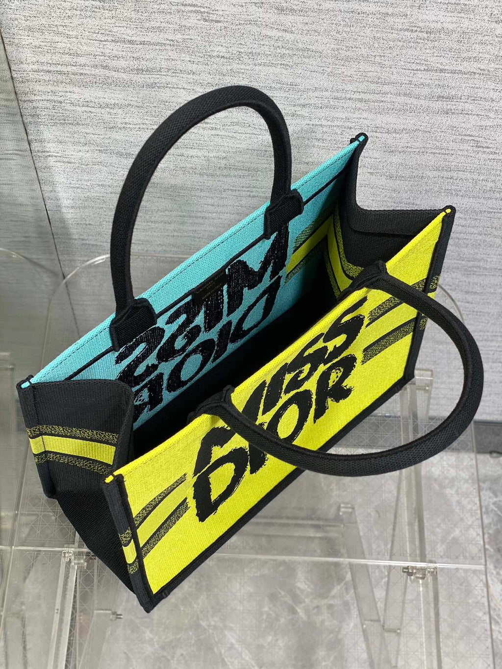DIOR MEDIUM BOOK TOTE 36 IN COLORFUL CANVAS 226513