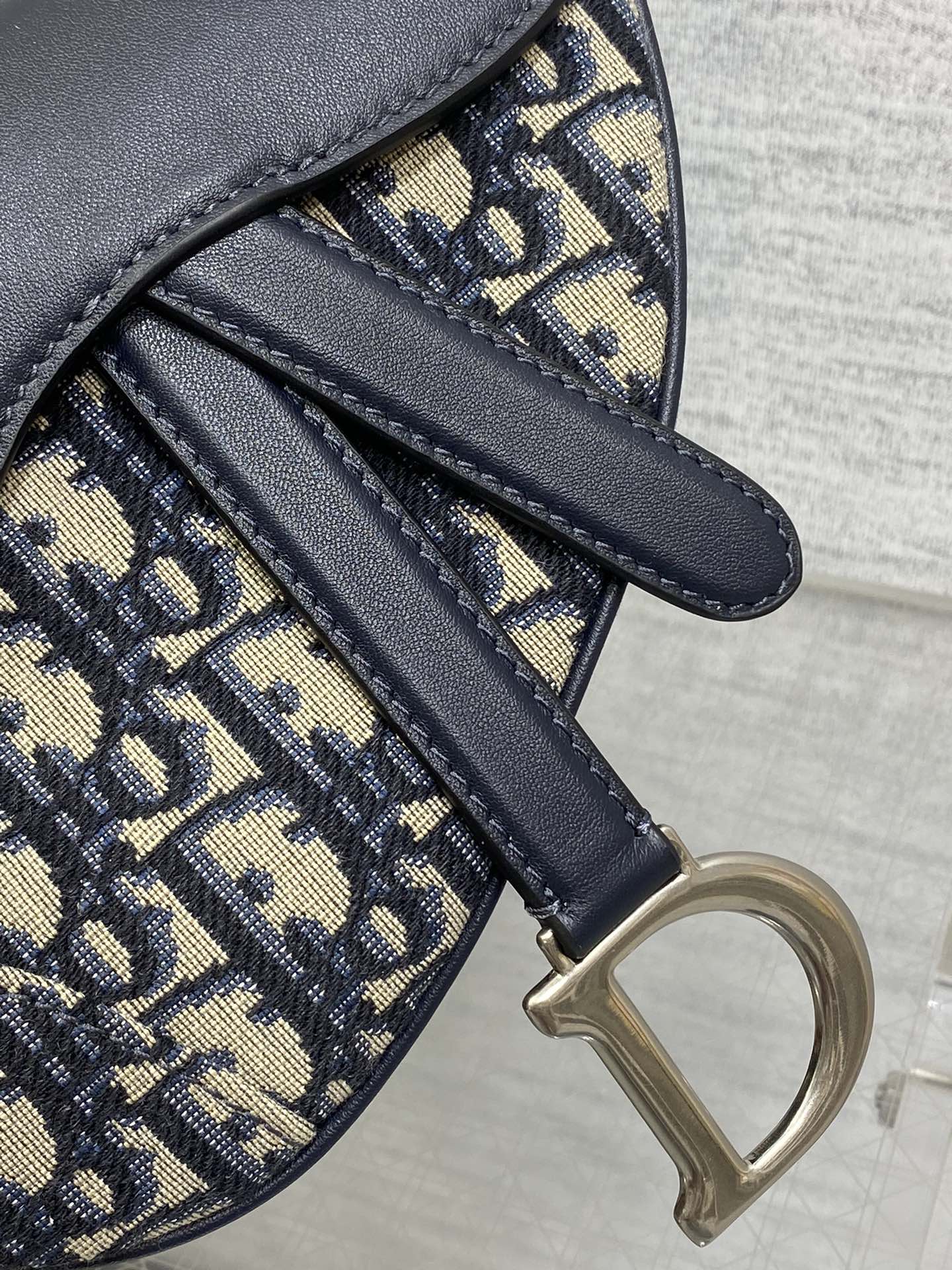 DIOR SADDLE 19 BAG WITH STRAP BLUE OBLIQUE JACQUARD