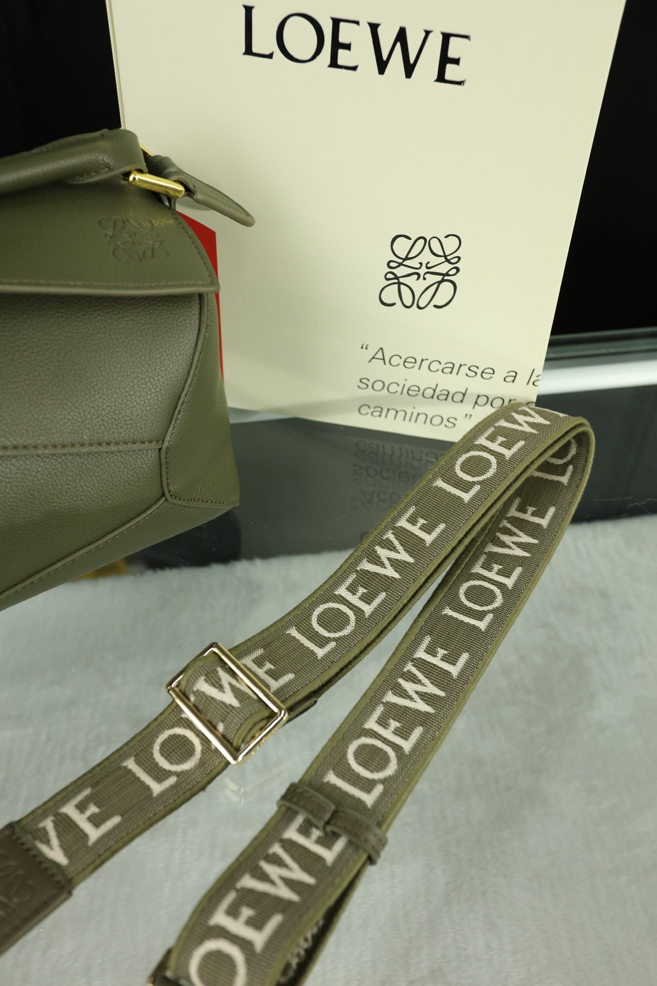 LOEWE LOE MINI PUZZLE 23 BAG IN DARK OLIVE GREEN CALFSKIN - NO FABRIC STRAP