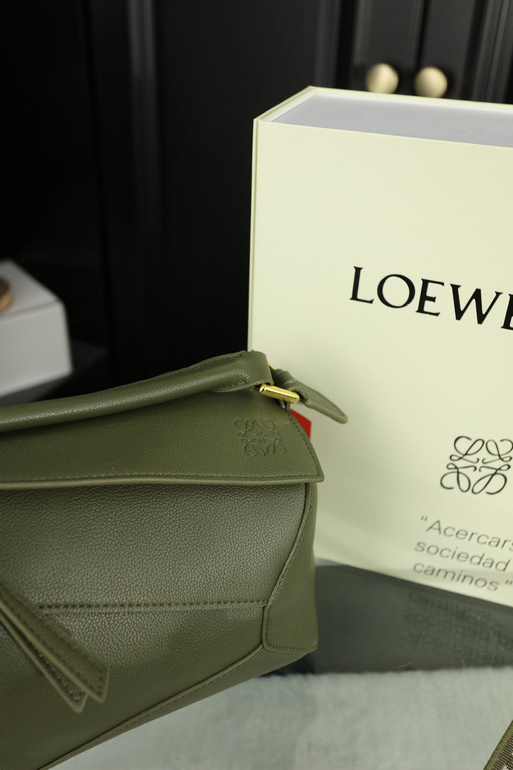 LOEWE LOE MINI PUZZLE 23 BAG IN DARK OLIVE GREEN CALFSKIN - NO FABRIC STRAP