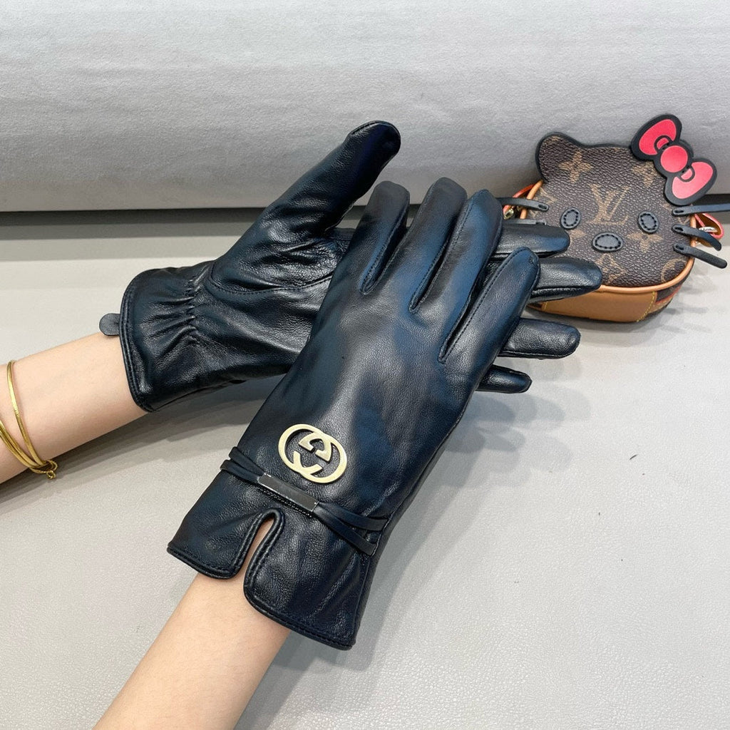 GUCCI TOUCHSCREEN GLOVES IN BLACK SHEEPSKIN 391498