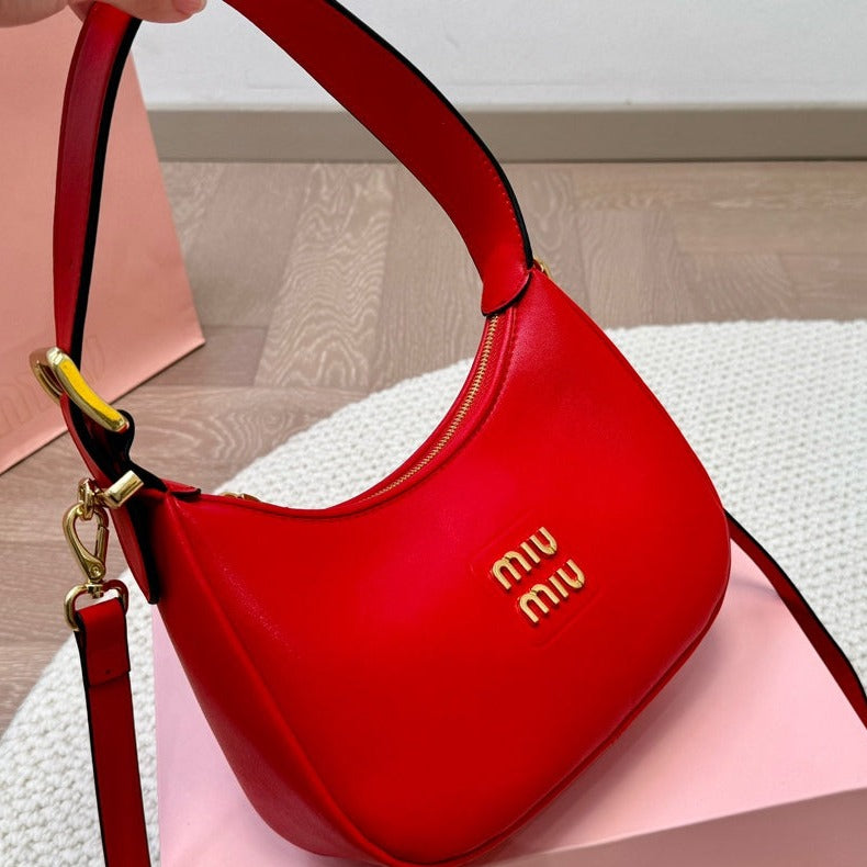 FENDI HOBO 22 BAG IN CHERRY RED CALFSKIN