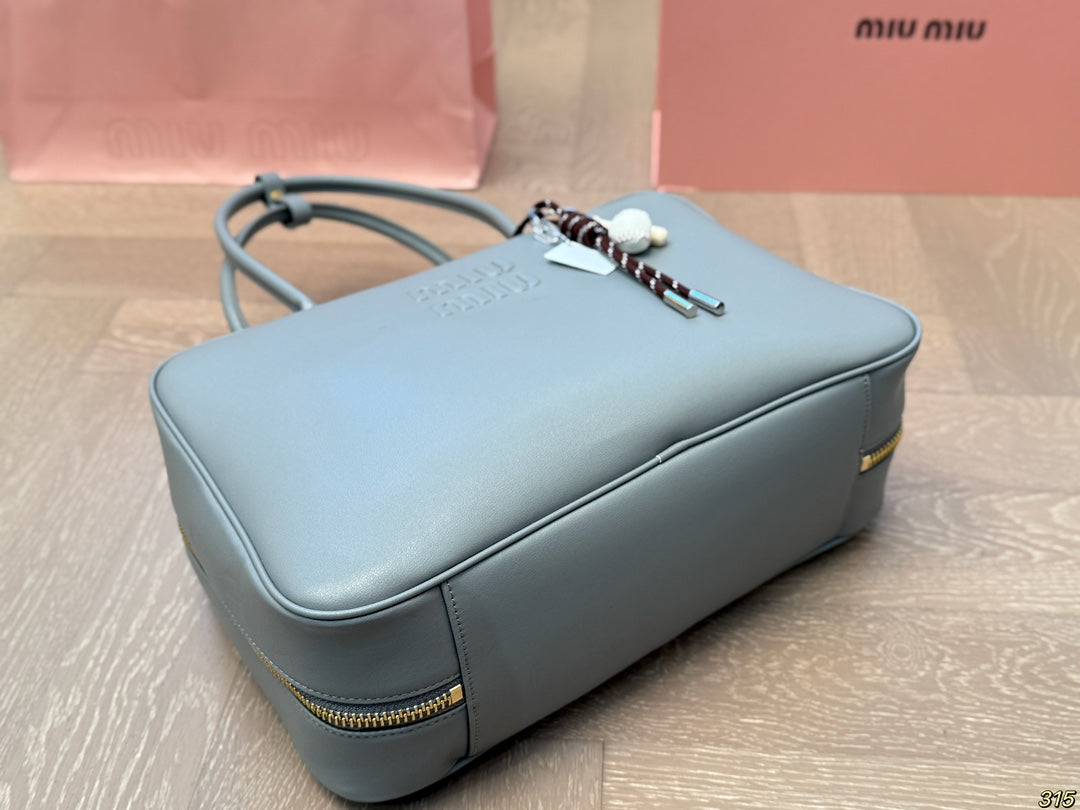 MIU MIU BEAU BAG 33 IN GRAY CALFSKIN WITH BASEBALL CHARM