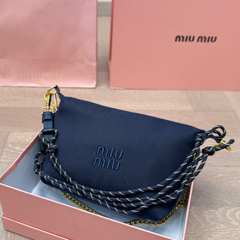 MIU MIU CHAIN SHOULDER BAG 18 IN BLACK FABRIC GOLD HARDWARE