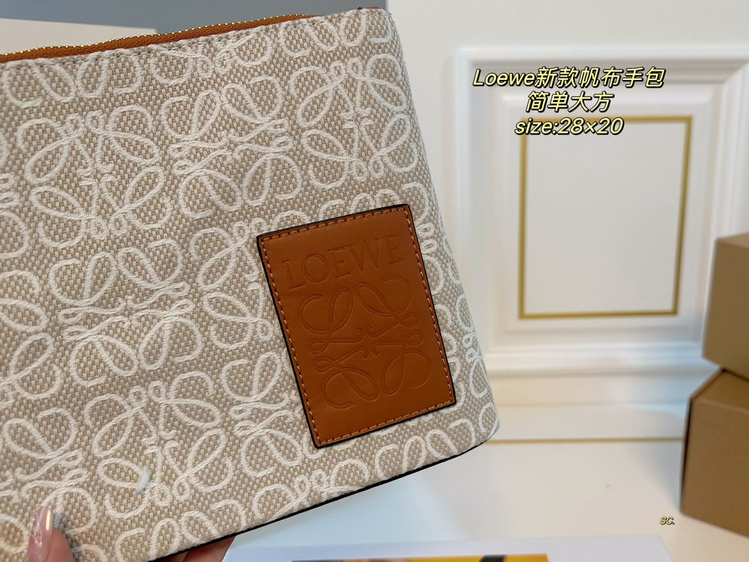 LOEWE LOE 28 CLUTCH BAG IN BEIGE ANAGRAM JACQUARD