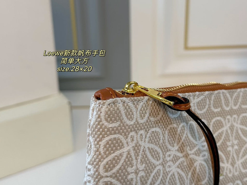 LOEWE LOE 28 CLUTCH BAG IN BEIGE ANAGRAM JACQUARD