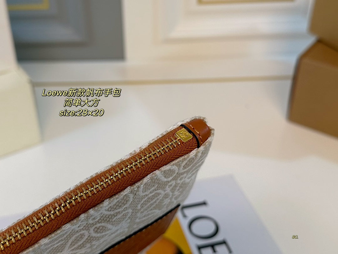 LOEWE LOE 28 CLUTCH BAG IN BEIGE ANAGRAM JACQUARD