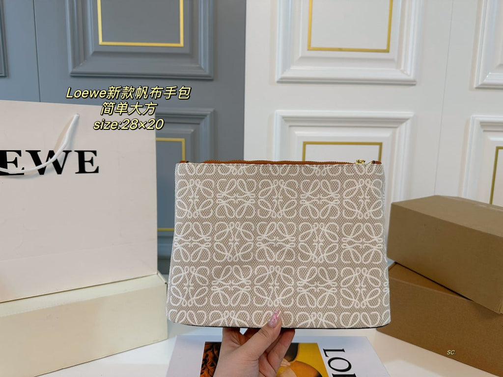 LOEWE LOE 28 CLUTCH BAG IN BEIGE ANAGRAM JACQUARD
