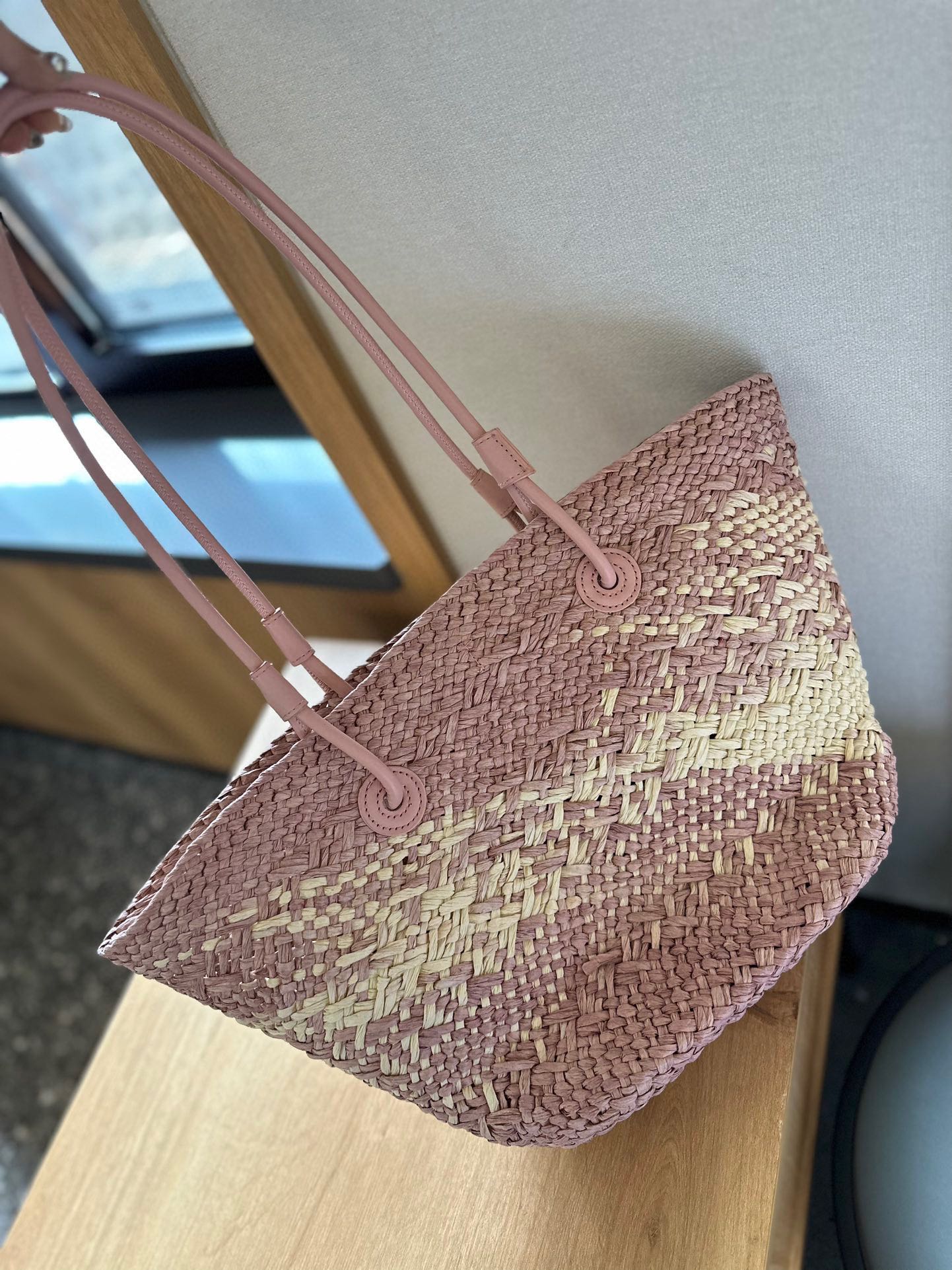 LOEWE LOE SMALL ANAGRAM BASKET 28 BAG IN TURKISH ROSE IRACA PALM AND CALFSKIN