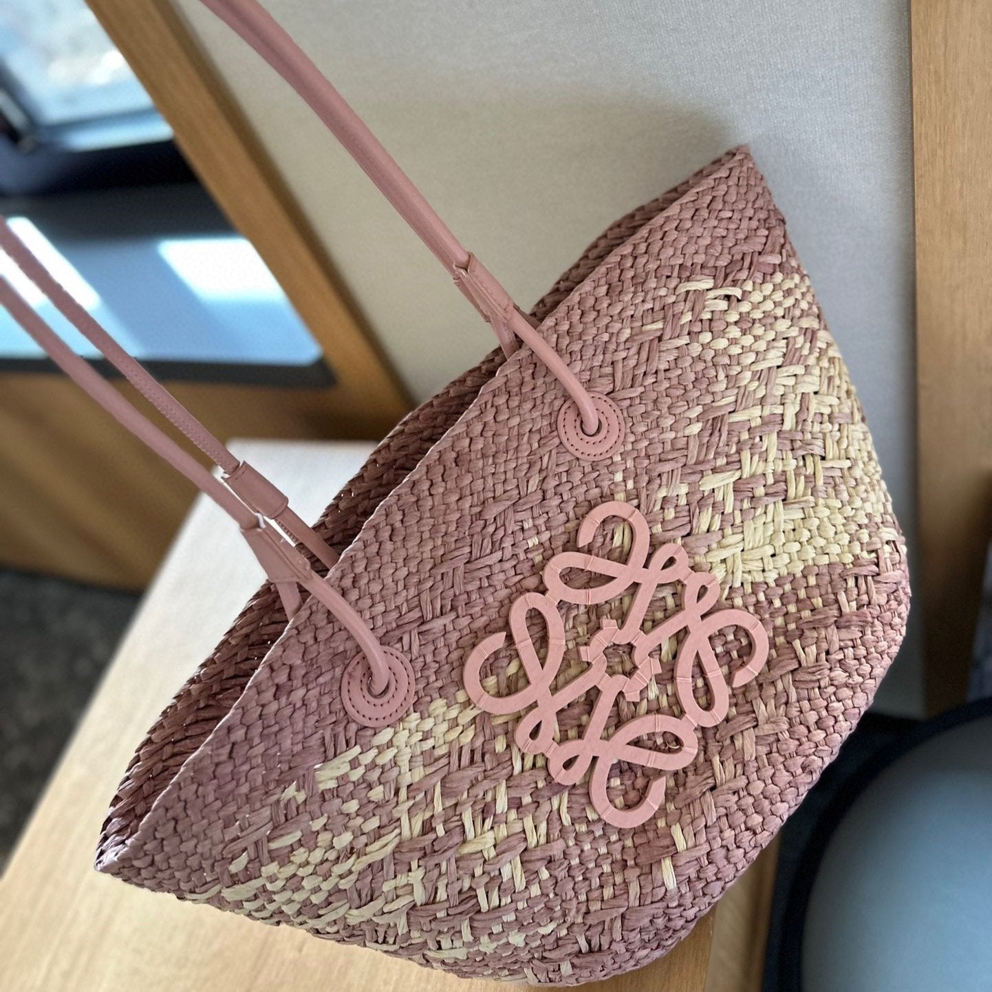 LOEWE LOE SMALL ANAGRAM BASKET 28 BAG IN TURKISH ROSE IRACA PALM AND CALFSKIN