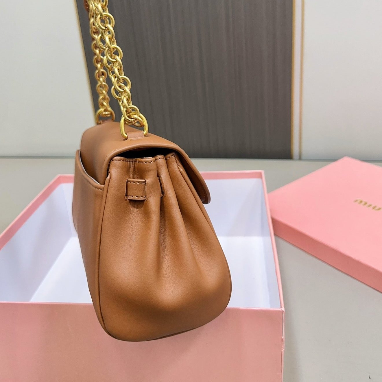 MIU MIU SHOULDER BAG 25 IN BRONZE BROWN CALFSKIN GOLD HARDWARE