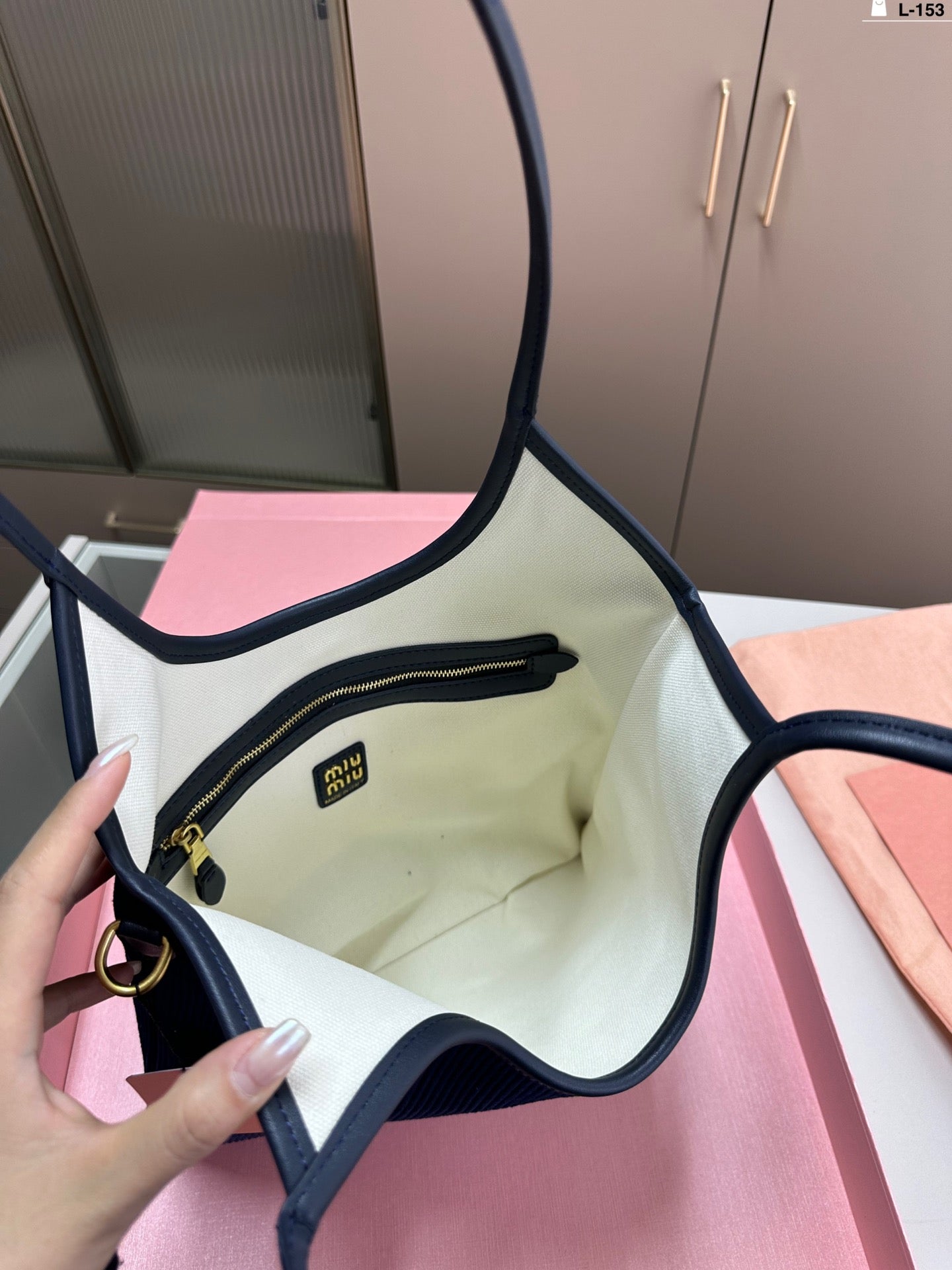 MIU MIU IVY TOTE BAG 34 IN NAVY CORDUROY