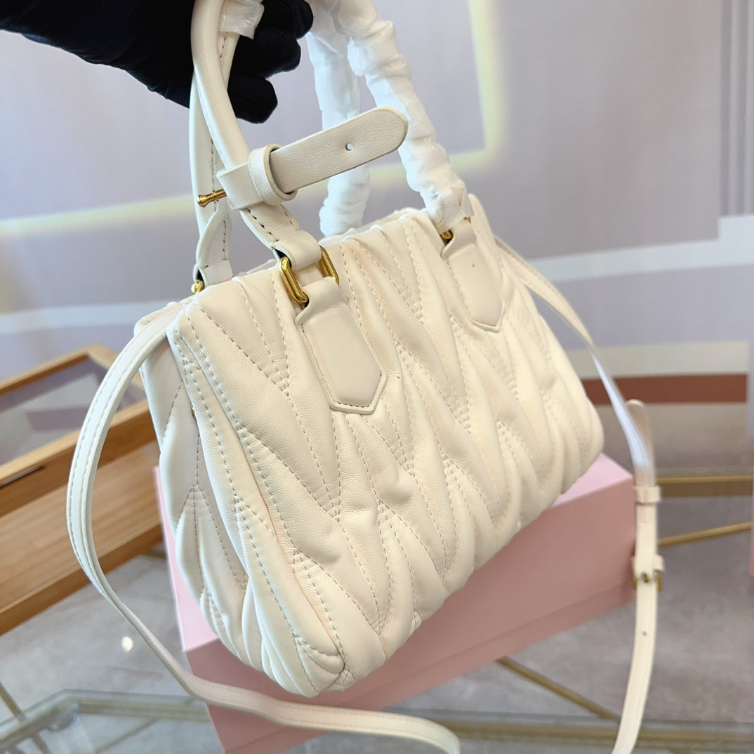 MIU MIU TOTE 20 BAG IN WHITE CALFSKIN