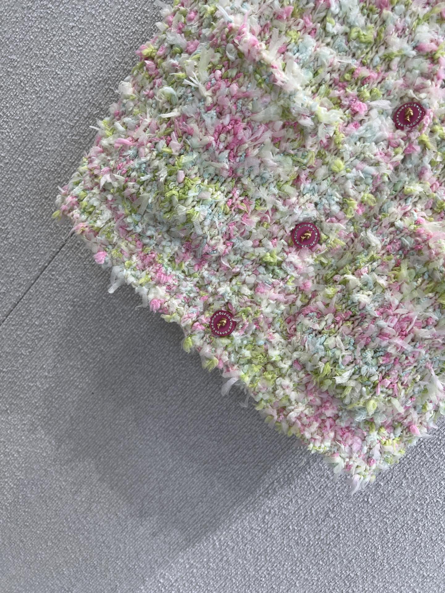 CHANEL 25S WOOL VEST 231009