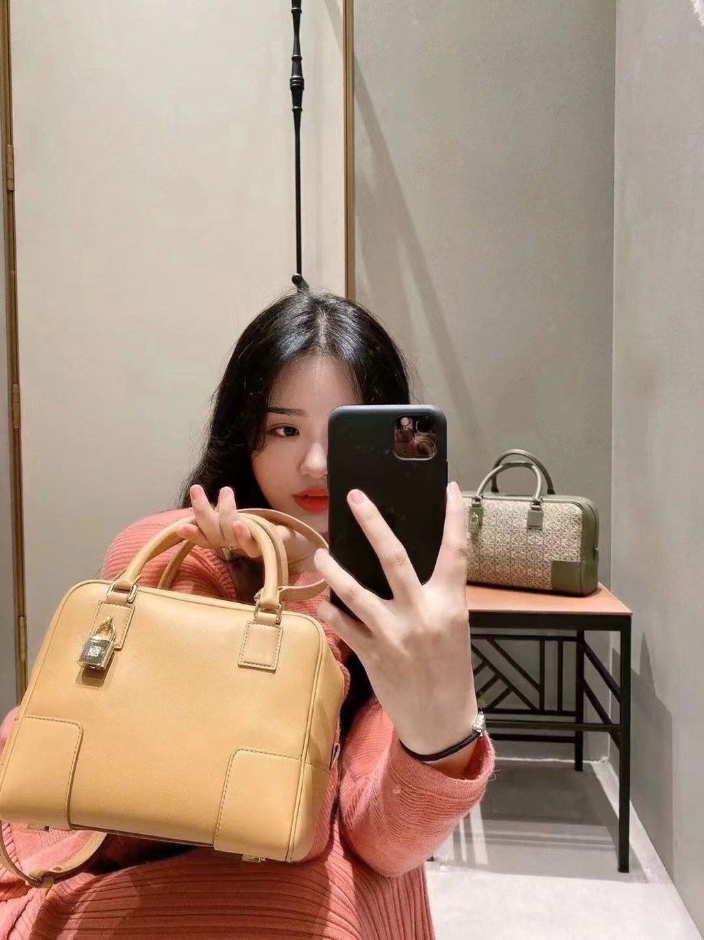 LOEWE LOE AMAZONA 19 BAG IN WARM DESERT NAPPA CALFSKIN