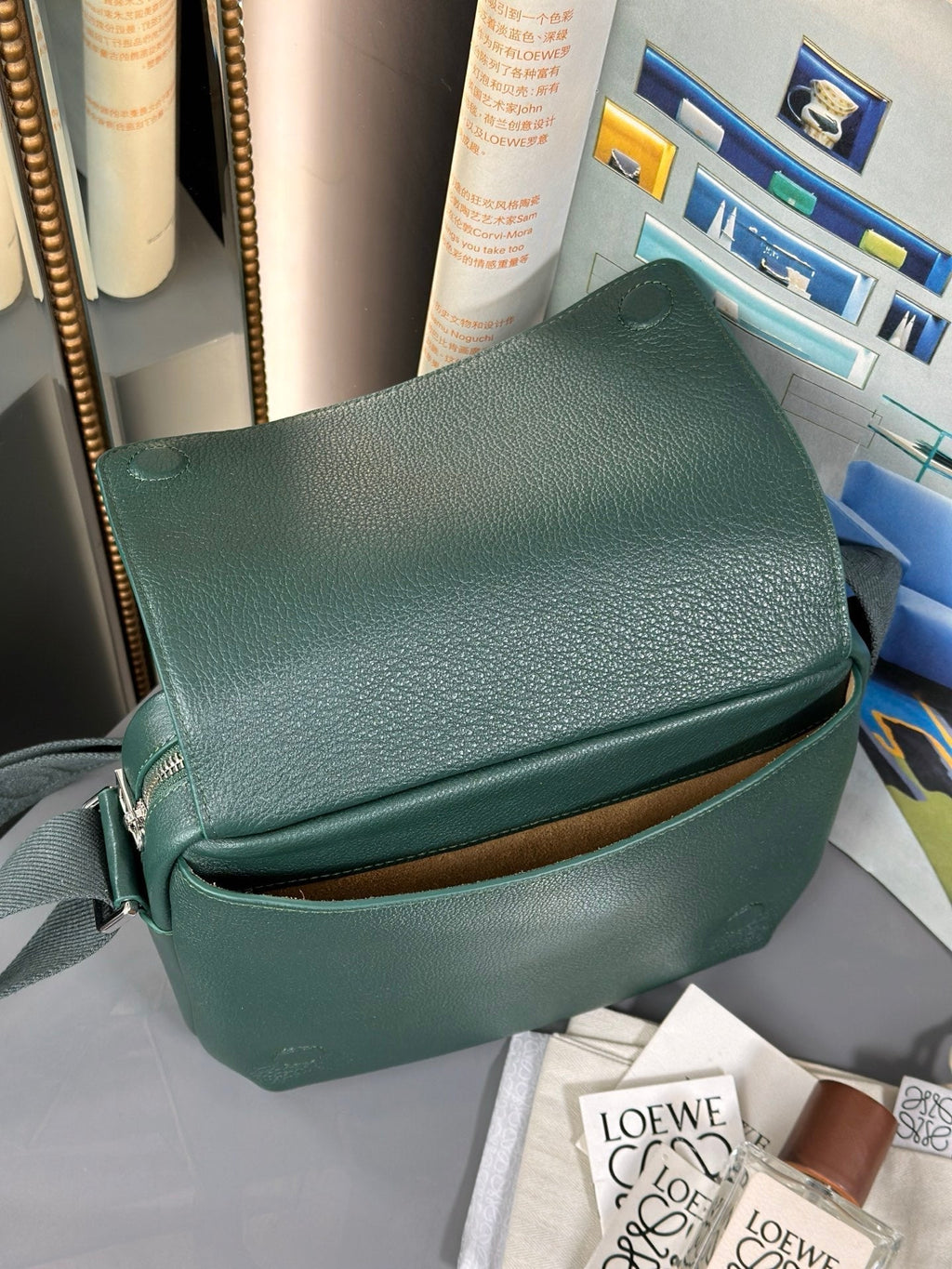 LOEWE MEDIUM 23 PEBBLE MESSENGER BAG IN FOREST GREEN SUPPLE GRAINED CALFSKIN