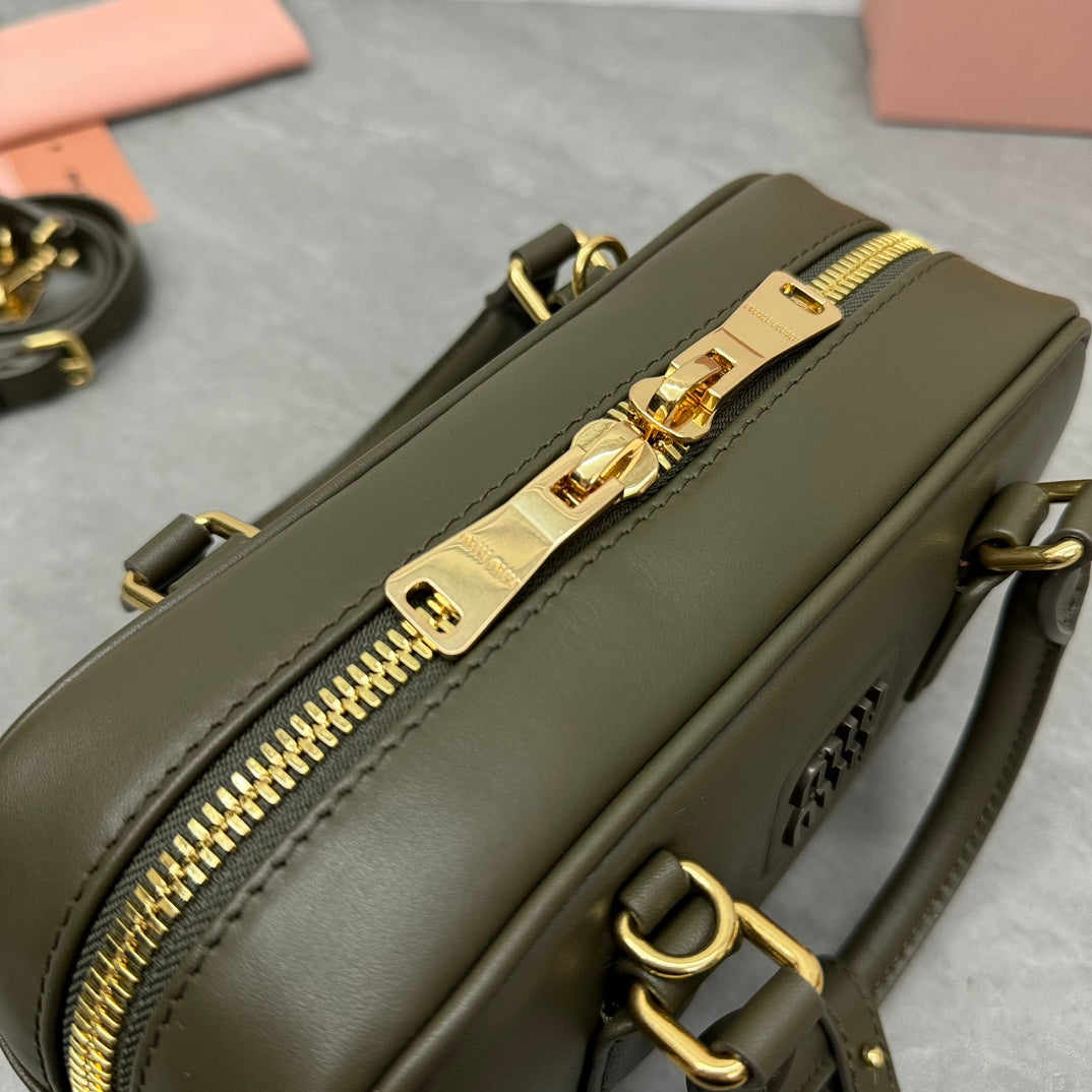 MIU MIU ARCADIE BAG 22 IN KELP GREEEN SMOOTH CALFSKIN EMBOSSED LOGO