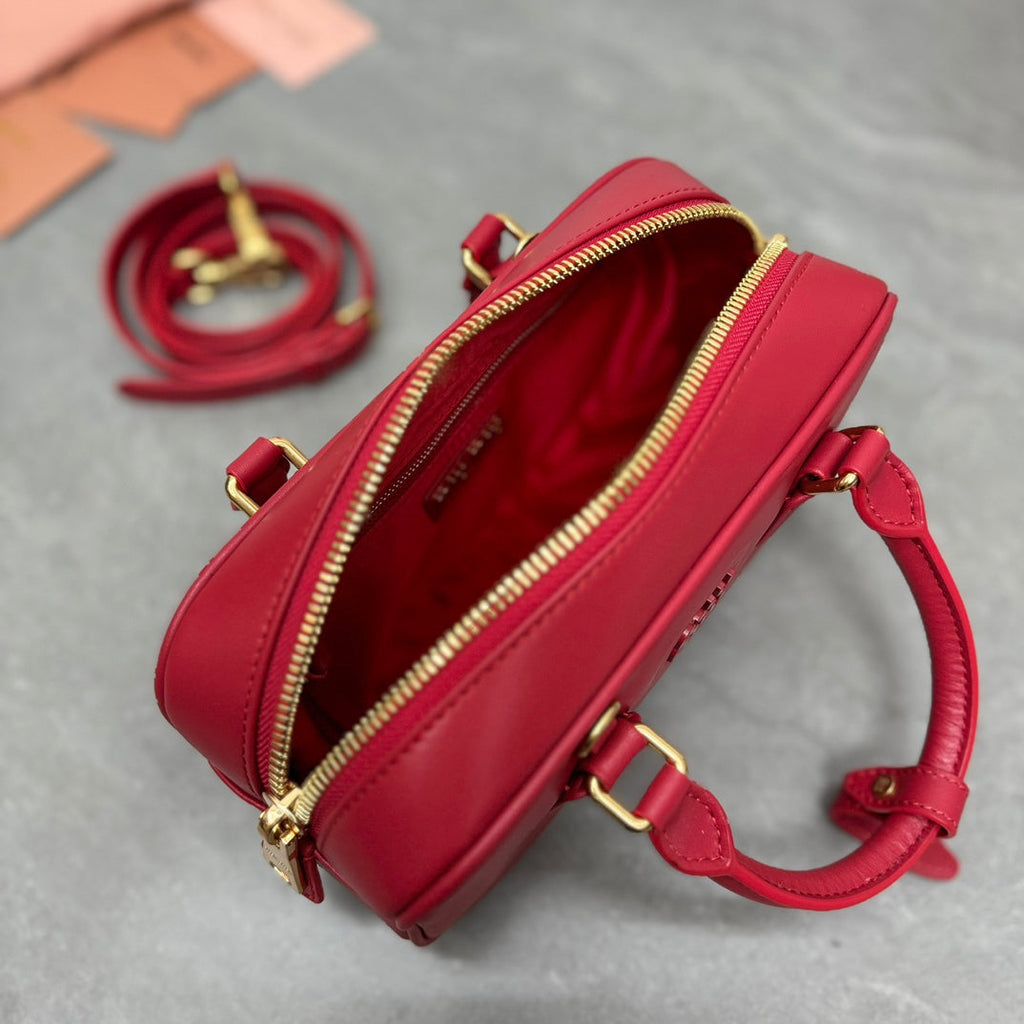 MIU MIU ARCADIE BAG 22 IN RED CALFSKIN GOLD HARDWARE
