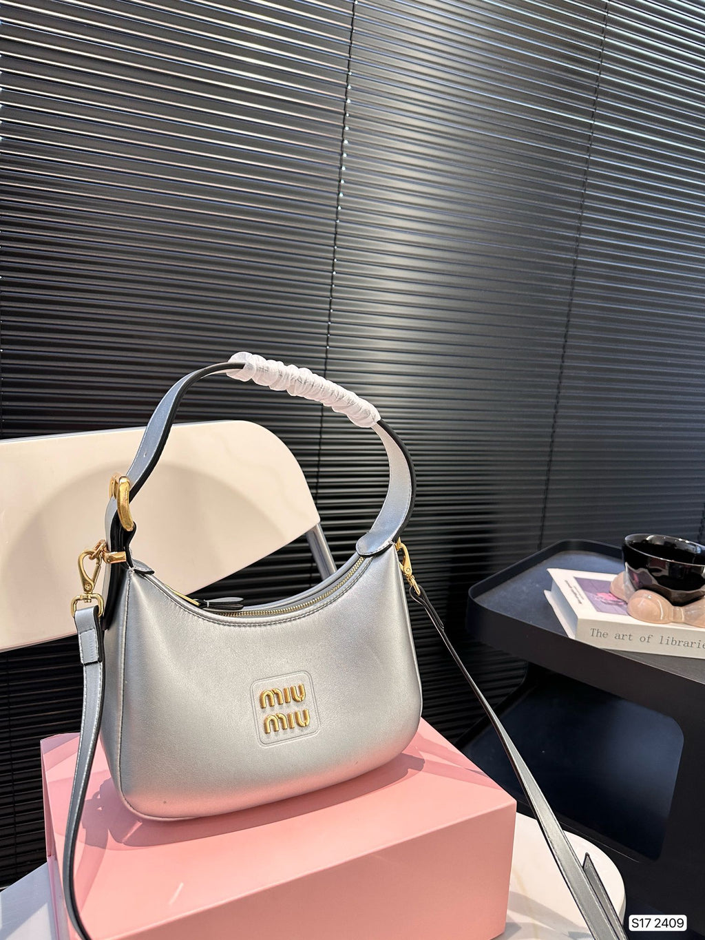 FENDI HOBO 22 BAG IN SILVER CALFSKIN
