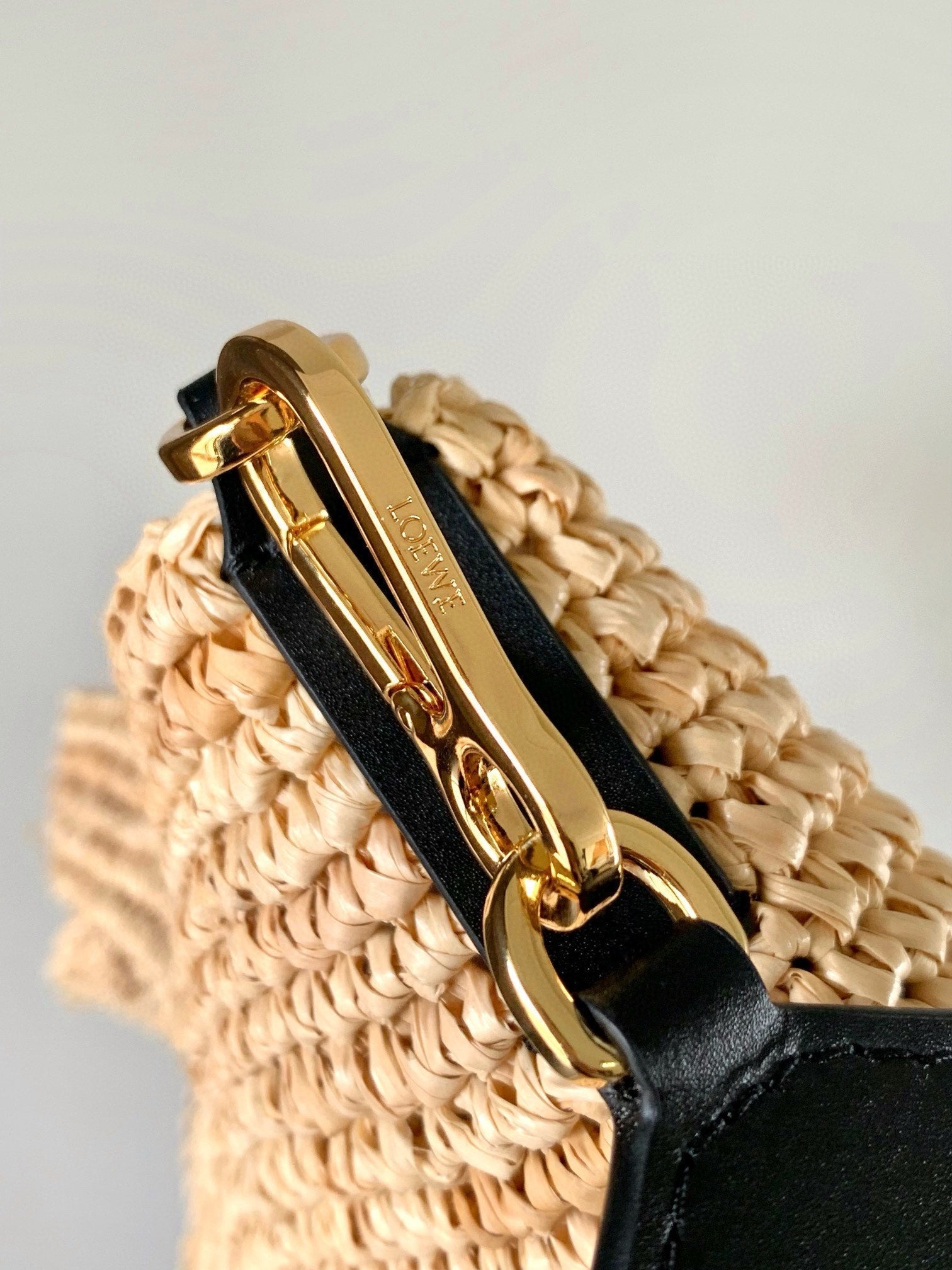 LOEWE LOE 30 SLIT BAG IN COLORFUL RAFFIA AND CALFSKIN