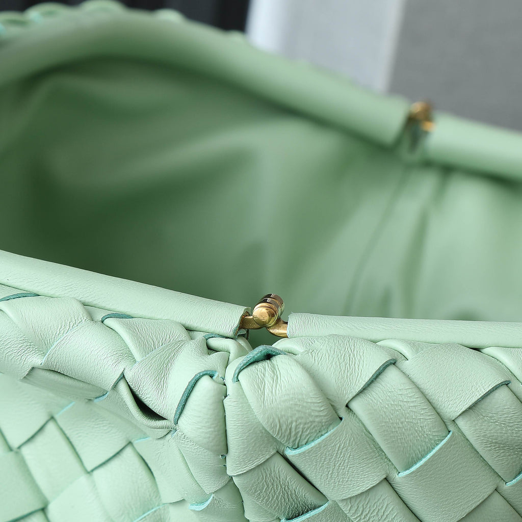 BOTTEGA VENETA Teen Lauren 1980 With Chain 31.5 Light Green Leather Ghw