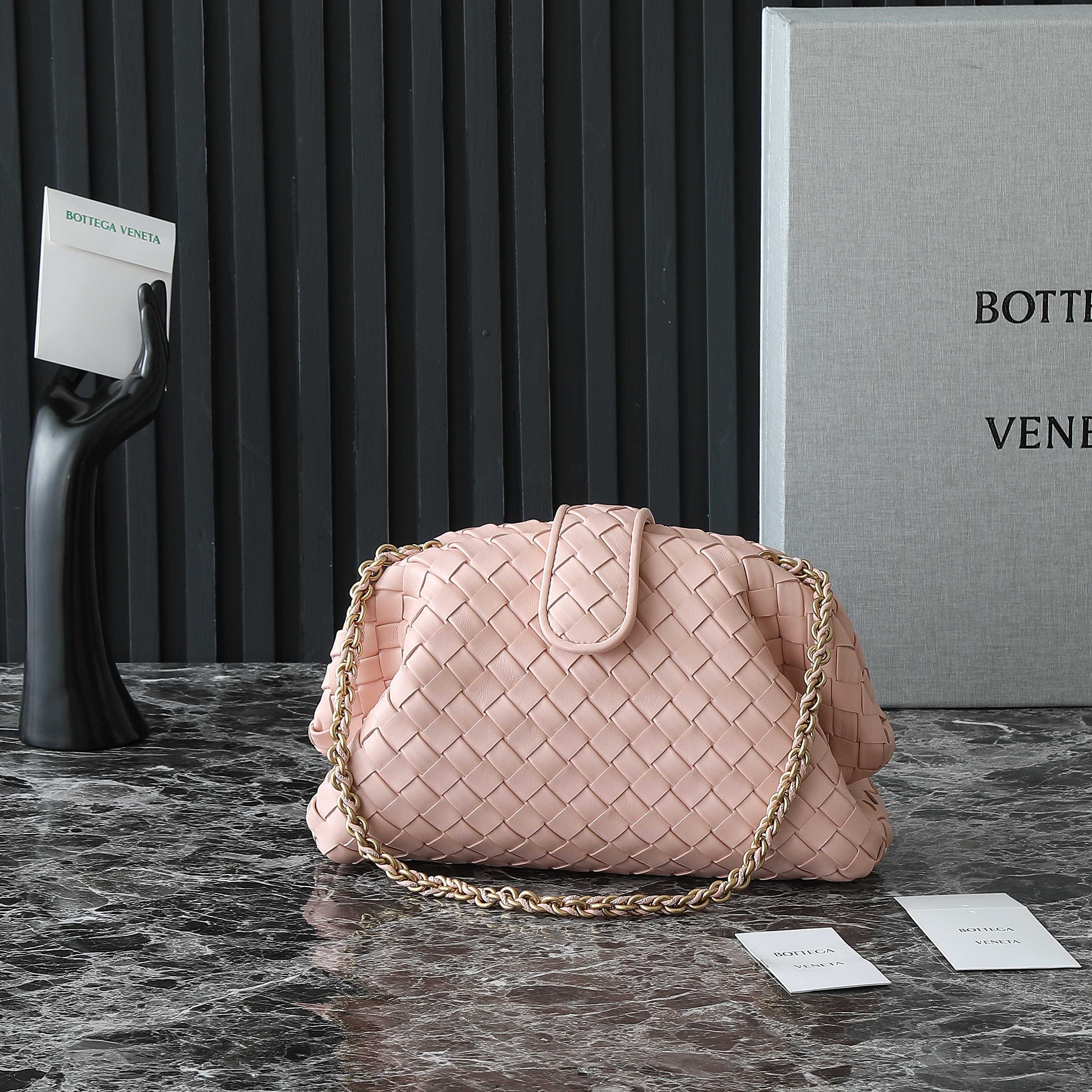 BOTTEGA VENETA LAUREN 1980 BAG 31 IN MELON PINK LAMBSKIN GOLD STRAP