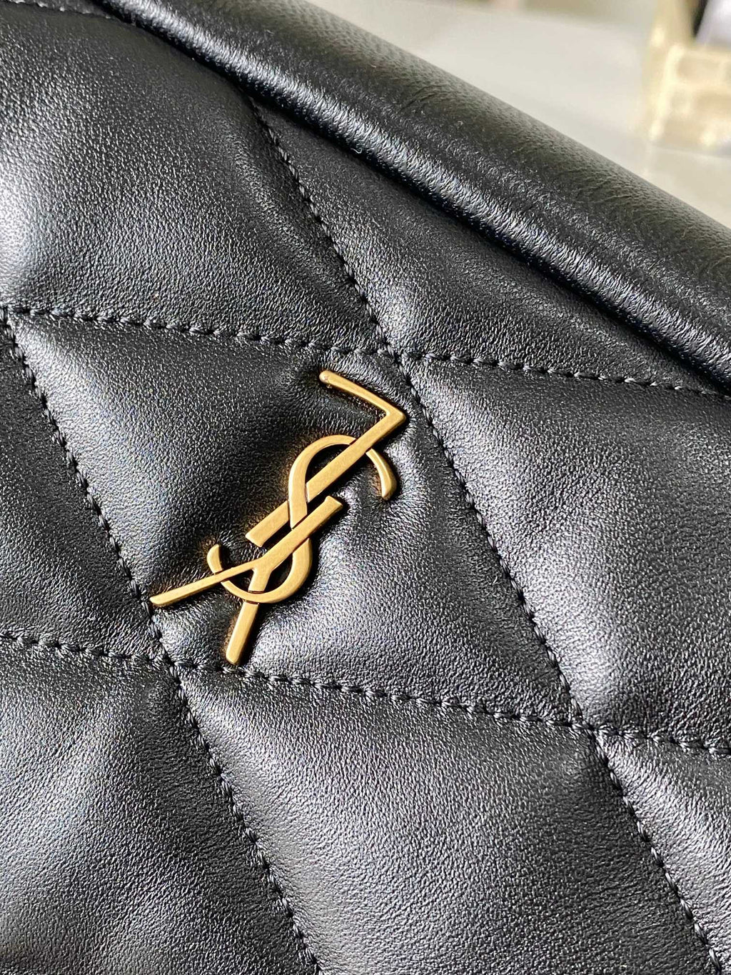 SAINT LAURENT 26 BLACK SHEEPSKIN WITH GOLD BUCKLE BAG