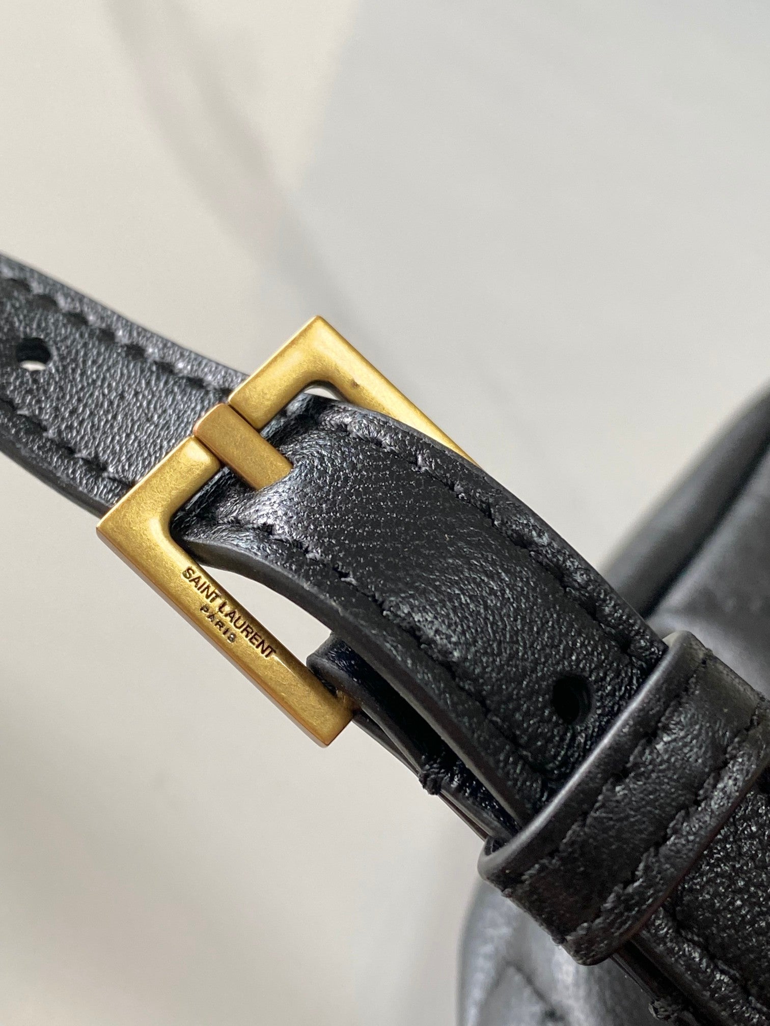 SAINT LAURENT 26 BLACK SHEEPSKIN WITH GOLD BUCKLE BAG