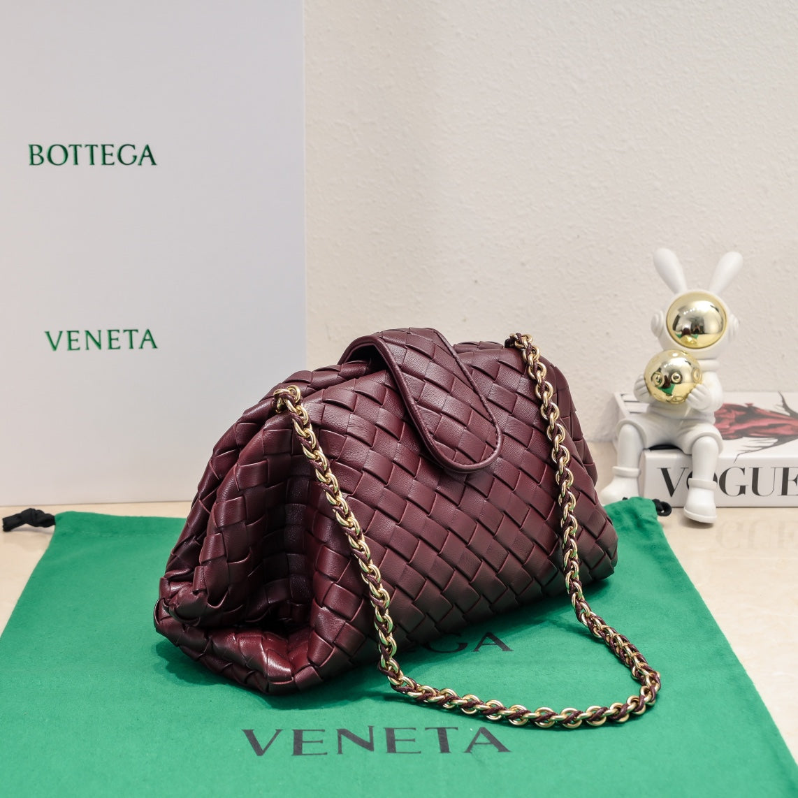 BOTTEGA VENETA Teen Lauren 1980 With Chain 31.5 Burgundy Leather Ghw
